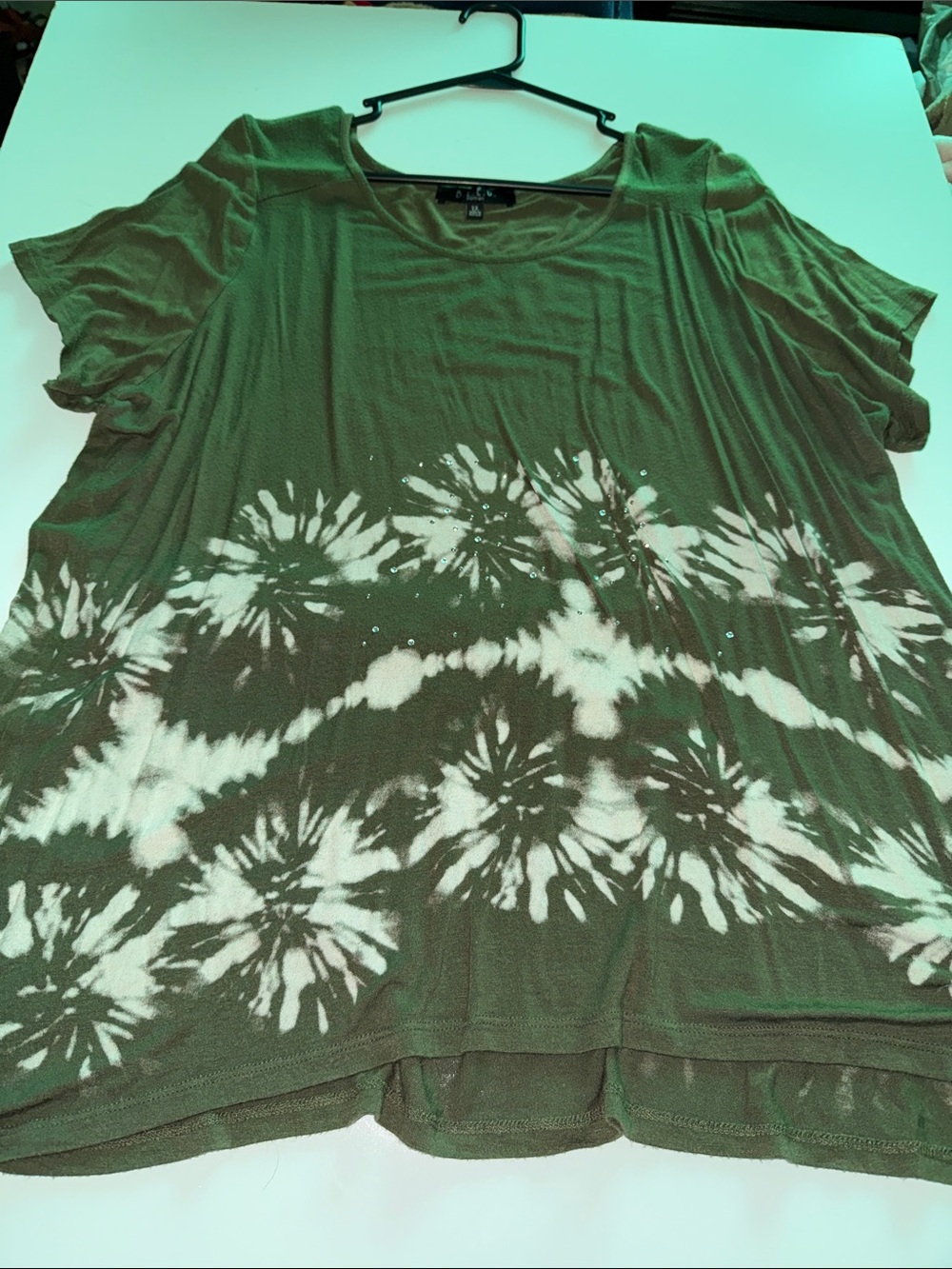 B.L.E.U. Olive Green and White Tie-Dye Short Sleeve Top